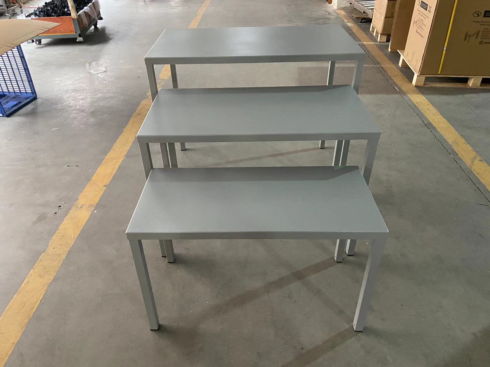 Custom 3-piece nesting table set