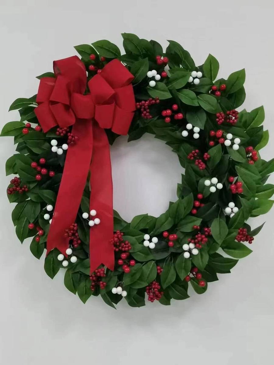 Seasonal store decoration item